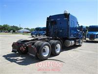 2020 Freightliner CASCADIA 126