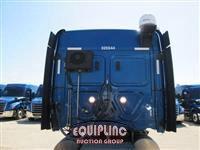 2020 Freightliner CASCADIA 126