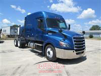 2020 Freightliner CASCADIA 126