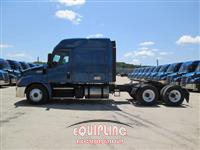 2020 Freightliner CASCADIA 126