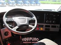 2020 Freightliner CASCADIA 126