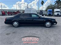 2004 CADILLAC Limousine