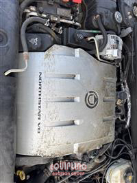 2004 CADILLAC Limousine