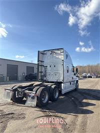 2017 Freightliner CASCADIA