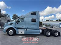 2012 Peterbilt 587