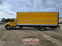 2018 Freightliner M2