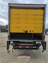 2018 Freightliner M2