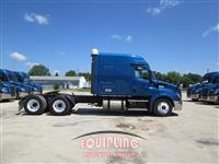 2020 Freightliner CASCADIA 126