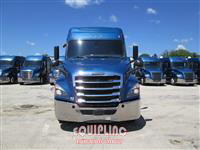 2020 Freightliner CASCADIA 126