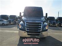 2020 Freightliner CASCADIA 126