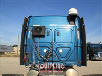 2020 Freightliner CASCADIA 126