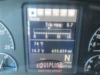 2020 Freightliner CASCADIA 126