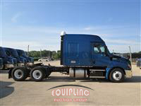 2020 Freightliner CASCADIA 126