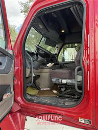 2017 Freightliner CASCADIA