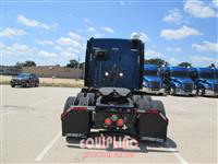 2020 Freightliner CASCADIA 126