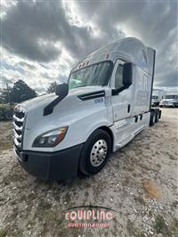 2020 Freightliner CASCADIA