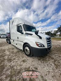 2020 Freightliner CASCADIA