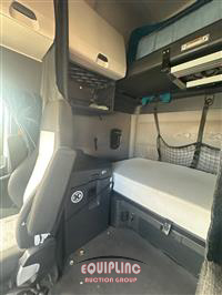 2020 Freightliner CASCADIA