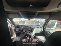 2020 Freightliner CASCADIA