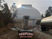 1994 Fruehauf 9,200 Gallon Tanker