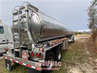 1994 Fruehauf 9,200 Gallon Tanker
