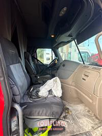 2012 Freightliner CASCADIA