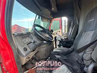 2012 Freightliner CASCADIA