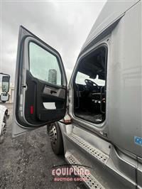 2021 Freightliner CASCADIA