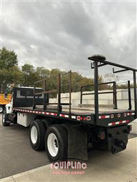 2004 International 7400