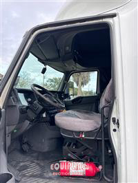 2019 International LT625