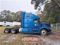 2011 VOLVO TRUCK VNL