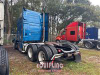 2011 VOLVO TRUCK VNL