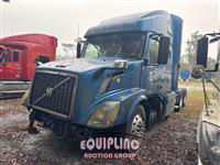 2011 VOLVO TRUCK VNL