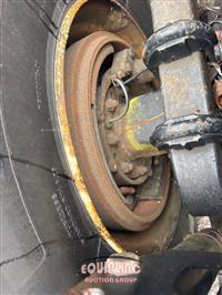 2011 VOLVO TRUCK VNL