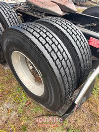 2011 VOLVO TRUCK VNL