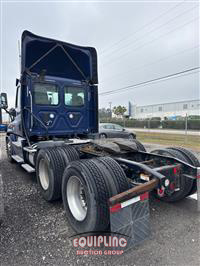 2016 Freightliner CASCADIA