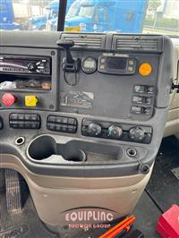 2016 Freightliner CASCADIA