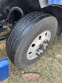 2021 VOLVO TRUCK VNR