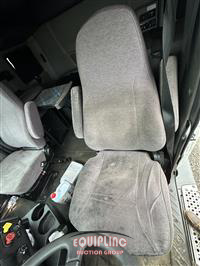 2020 International LT625