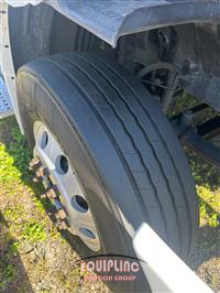 2013 Freightliner CASCADIA