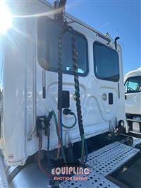 2012 Freightliner CASCADIA