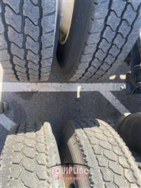 2015 VOLVO TRUCK VNL