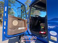 2015 VOLVO TRUCK VNL