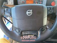 2015 VOLVO TRUCK VNL