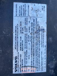 2015 VOLVO TRUCK VNL