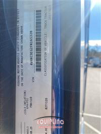 2015 VOLVO TRUCK VNL