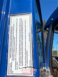 2015 VOLVO TRUCK VNL