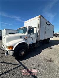 2001 International 4700