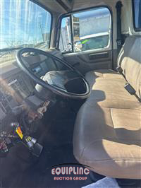 2001 International 4700