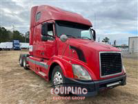 2004 VOLVO TRUCK VNL
